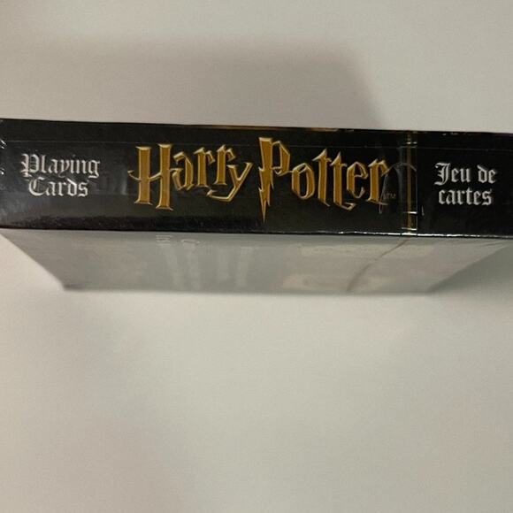 Harry Potter Hogwarts House Themed Illustrated Playing Cards NEW - Picture 4 of 6